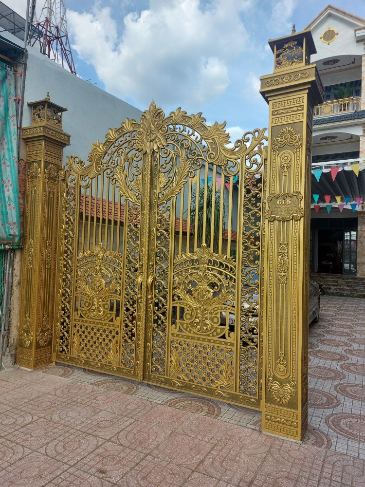 Cổng Nhôm Đúc Chú Tỵ - Nhơn Trạch, Đồng Nai